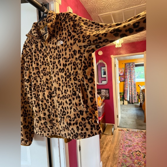 The North Face Tan and Black Animal Fleece Print Jacket - Picture 3 of 7